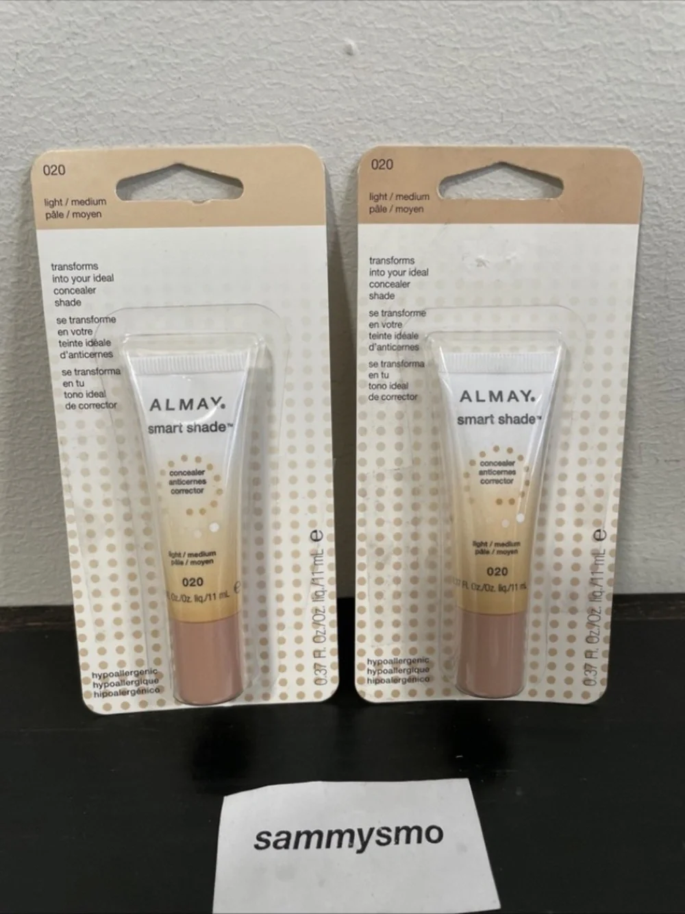 Almay Smart Shade Concealer, 020 Light / Medium 0.37 fl oz x2 Discontinued